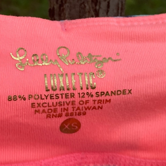 Unique, Fun, Colorful Lilly Pulitzer LUXLETIC capri leggings sz. XS - Picture 2 of 3